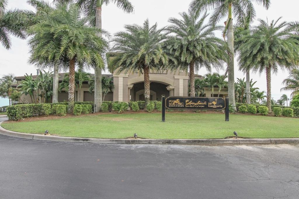 Free Golf! Stay, Play, Work From Luxury 2Bdr Plus Den 1St Floor Villa In Lely Golf Resort North North Naples Eksteriør bilde